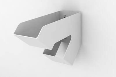 100443 POSEHOLDER_1.jpg