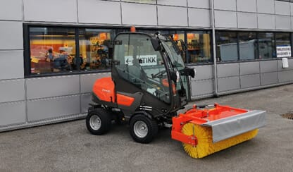 Husqvarna P525DX med hytte